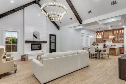 912 Bandon Dunes Drive, Burleson, TX 76028 - Photo 9