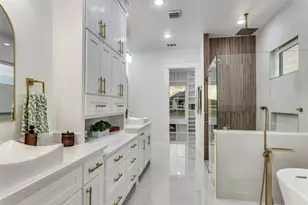 912 Bandon Dunes Dr, Burleson, TX 76028 - Photo 23