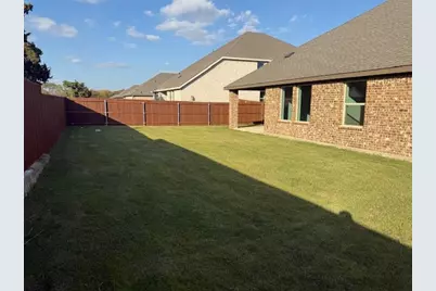 7037 Birdwatch Drive, Garland, TX 75043 - Photo 9