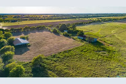 Tbd Hcr-3118, Abbott, TX 76621 - Photo 9
