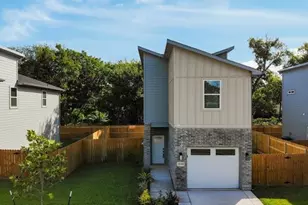 2642 Sutton St, Dallas, TX 75210 - Photo 3