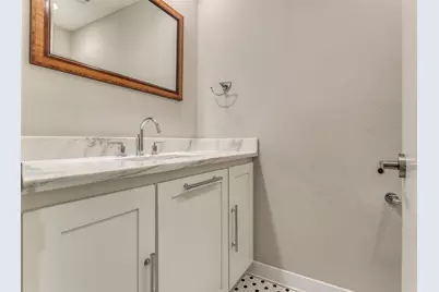 7207 Stefani Drive, Dallas, TX 75225 - Photo 17