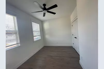 2638 Sutton Street, Dallas, TX 75210 - Photo 15