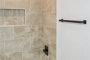 2638 Sutton St, Dallas, TX 75210 - Photo 9