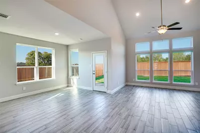 8526 Royal Star Road, Rowlett, TX 75089 - Photo 11