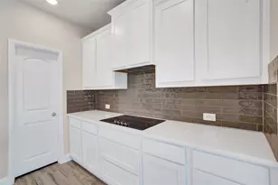 8526 Royal Star Rd, Rowlett, TX 75089 - Photo 7