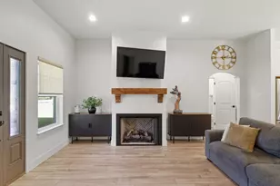 245 Crk Xing St, Alvord, TX 76225 - Photo 19