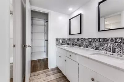 5881 Preston View Boulevard #215, Dallas, TX 75240 - Photo 23