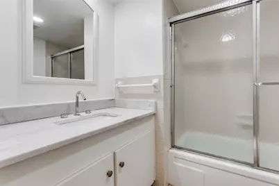 5881 Preston View Boulevard #215, Dallas, TX 75240 - Photo 17