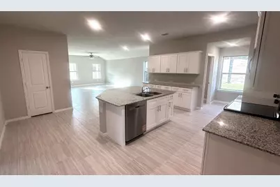 410 Lubbock Drive, Azle, TX 76020 - Photo 3