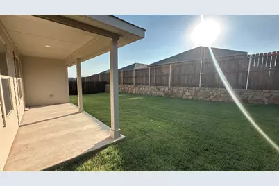 410 Lubbock Drive, Azle, TX 76020 - Photo 13