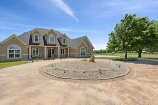 626 Scoggins Rd, Tioga, TX 76271 - Photo 3