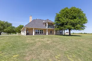 626 Scoggins Rd, Tioga, TX 76271 - Photo 39