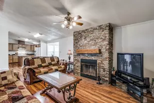 233 Esquire Estates Rd, Mabank, TX 75156 - Photo 7