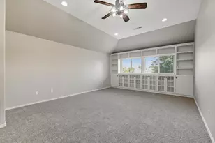 9205 Marble Falls Dr, Arlington, TX 76002 - Photo 23