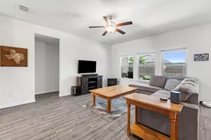 1301 Chapel Hill Dr, Anna, TX 75409 - Photo 9