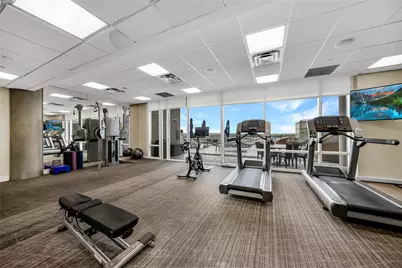2408 Victory Park Lane #832, Dallas, TX 75219 - Photo 21