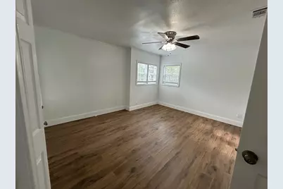 1201 S Throckmorton Street, Sherman, TX 75090 - Photo 15