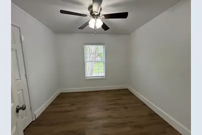 1201 S Throckmorton Street, Sherman, TX 75090 - Photo 17