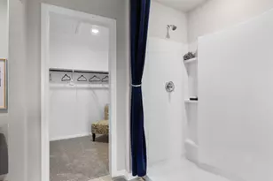 552 Marsh St, Cleburne, TX 76033 - Photo 23