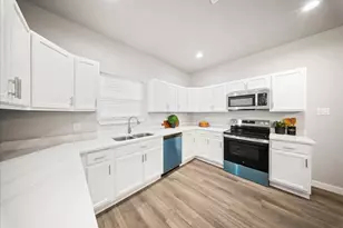 1624 E Collin St, Corsicana, TX 75110 - Photo 13