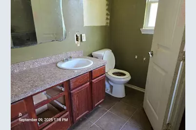 803 Harbor Point Road, Gun Barrel City, TX 75156 - Photo 25