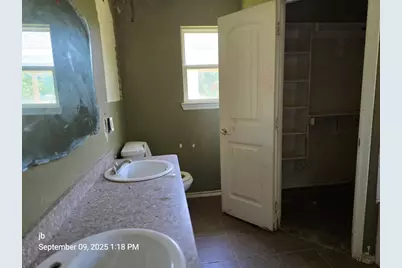 803 Harbor Point Road, Gun Barrel City, TX 75156 - Photo 23