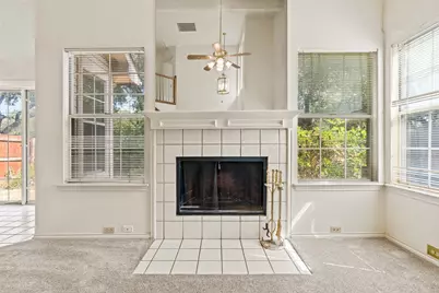 9014 Cumberland Drive, Irving, TX 75063 - Photo 7