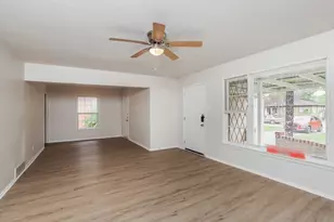1823 Houghton Rd, Dallas, TX 75217 - Photo 5