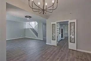 1523 Marseille Pl, Dallas, TX 75204 - Photo 11