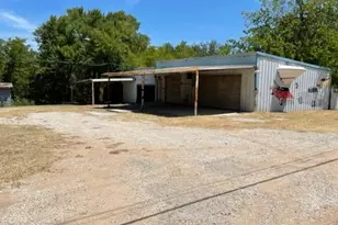 312 Alexander Ln, Bridgeport, TX 76426 - Photo 11