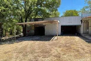 312 Alexander Ln, Bridgeport, TX 76426 - Photo 13