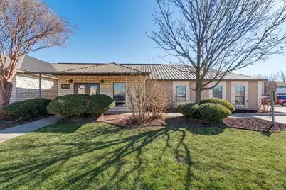 905 Heather Drive #100, Euless, TX 76040 - Photo 3