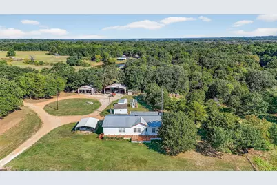 437 County Road 292, Collinsville, TX 76233 - Photo 5