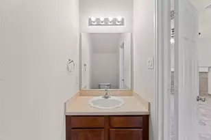 5891 Candlelight Ln, Grand Prairie, TX 75052 - Photo 5