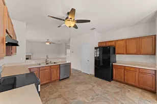 5891 Candlelight Ln, Grand Prairie, TX 75052 - Photo 9