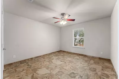 5891 Candlelight Lane, Grand Prairie, TX 75052 - Photo 17