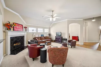 8760 Regal Royale Drive, Fort Worth, TX 76108 - Photo 3