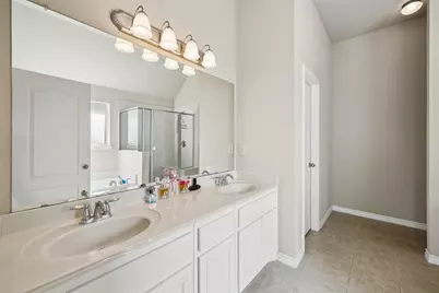 8760 Regal Royale Drive, Fort Worth, TX 76108 - Photo 13