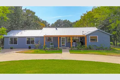 205 Peach Tree Road, Mabank, TX 75156 - Photo 1