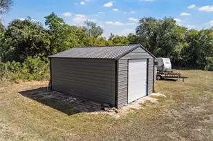 477 Wolf Creek Rd, Lorena, TX 76655 - Photo 31