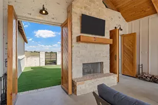 477 Wolf Creek Rd, Lorena, TX 76655 - Photo 25