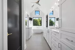 477 Wolf Creek Rd, Lorena, TX 76655 - Photo 19