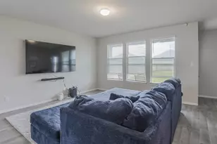 9125 Red Brush Trl, Fort Worth, TX 76131 - Photo 7