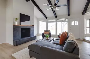 909 Highland Dr, Cleburne, TX 76033 - Photo 5