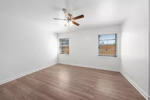 523 S Travis St, Sherman, TX 75090 - Photo 11