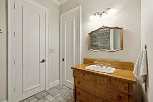 14820 Bellbrook Dr, Addison, TX 75254 - Photo 29