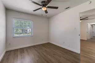 2646 Larry Dr, Dallas, TX 75228 - Photo 5