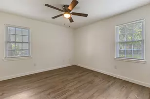 2646 Larry Dr, Dallas, TX 75228 - Photo 9