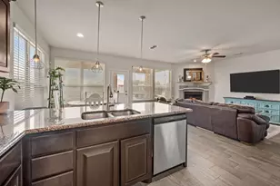 1608 Canary Ln, Argyle, TX 76226 - Photo 17